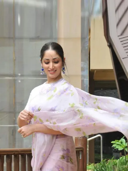 yami-gautam (1)