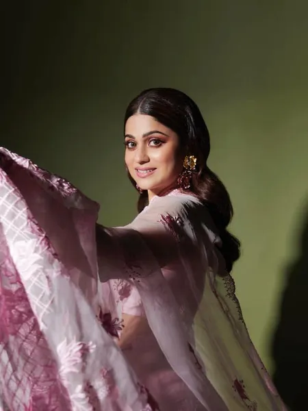 Shamita Shetty Pink Designer Saree