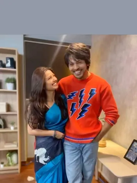 Prajakta Mali Lalit Prabhakar Video