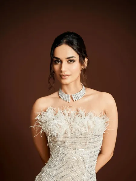 Manushi Chhillar Off Shoulder Dress