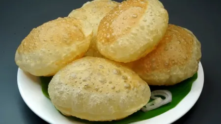 Crispy Poori With Less Oil