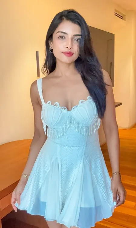 Ashna Zaveri