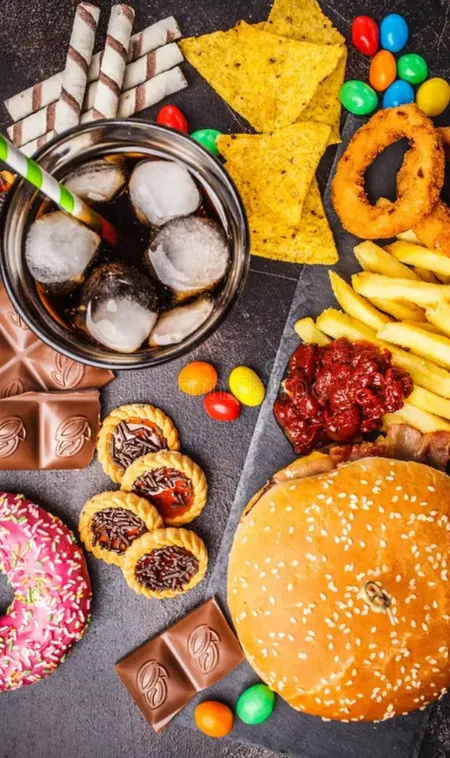 Street-Foods-You-Should-Avoid-in-Monsoon