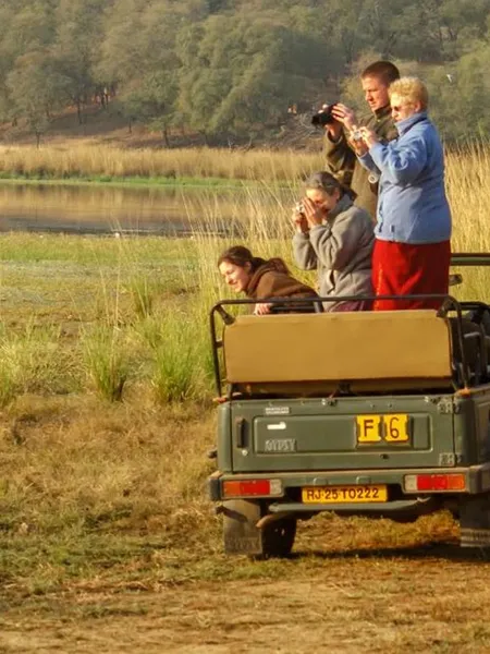 Ranthambore-National-Park-in-Rajasthan-offers-thrilling-safaris-to-spot-majestic-Royal-Bengal-tiger