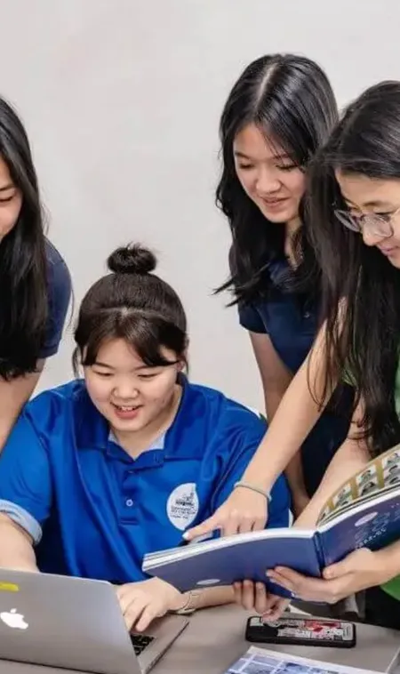 Top-Soft-Skills-Every-Student-Should-Acquire