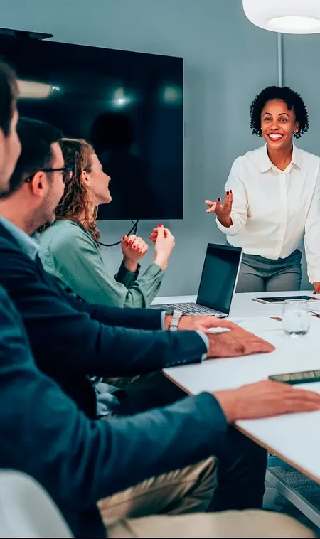 Habits-Managers-Notice-But-Never-Talk-About 1