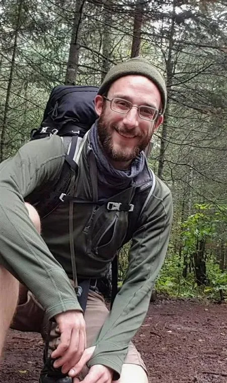 Was-It-Self-Defense-ICE-Shooting-of-Alex-Pretti-Sparks-Outrage