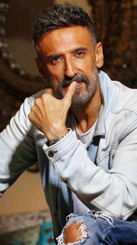 Rahul Dev ने शादी के लिए कहा प्यार मायने रखता है न कि पारिवारिक दबाव