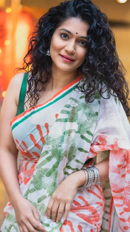 मराठी एक्ट्रेस Urmila Kothare की कार की टक्कर से हुई मजदूर की मौत