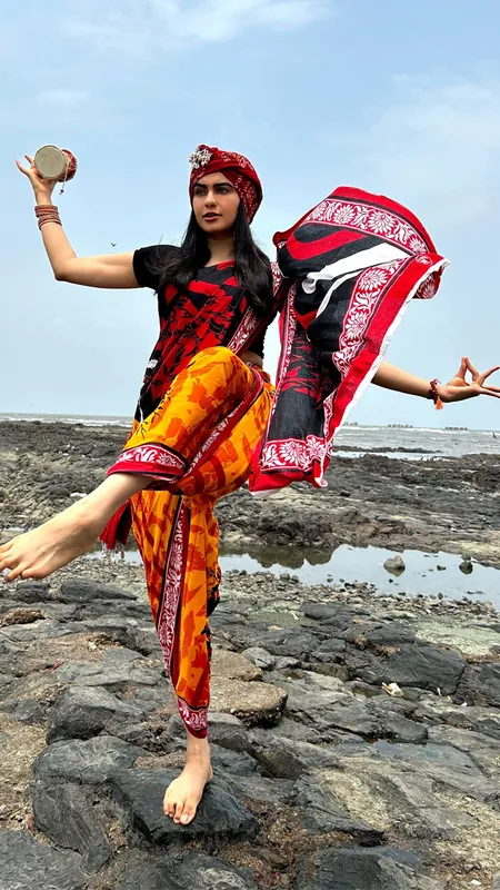 Adah Sharma महाकुंभ में शिव तांडव स्त्रोतम का लाइव प्रदर्शन करेंगी