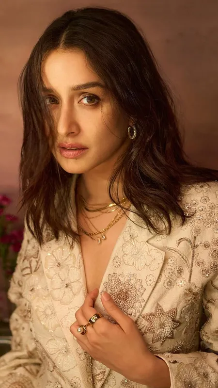 Shraddha Kapoor Birthday: टैलेंट, ब्यूटी और मेहनत का परफेक्ट कॉम्बिनेशन
