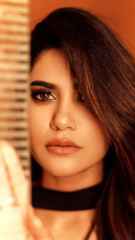 'Aashram 3' में अपने किरदार की सबसे मुश्किल चुनौती पर बोली Aaditi Pohankar, बताया 'इमोशनली ड्रेनिंग'