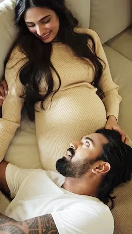 Athiya Shetty और KL Rahul के घर आई नन्ही परी, इस तरह शेयर की खुशखबरी