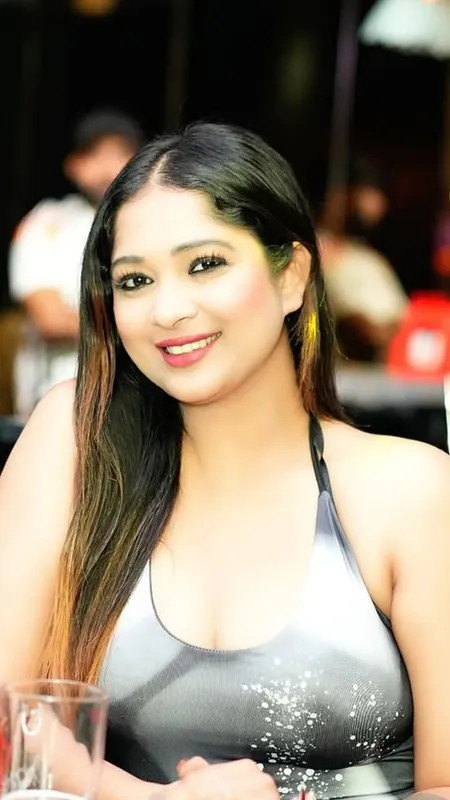 Pavi Poovappa(1)