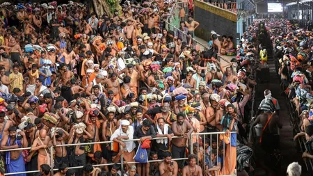 kerala sabarimala over crowd02