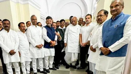 ಸಿದ್ದರಾಮಯ್ಯರ ಸಂಕಷ್ಟಕ್ಕೆ ನಿಂತ ಹೈಕಮಾಂಡ್​.. ದೆಹಲಿ ಸಭೆಯಲ್ಲಿ ನಡೆದ ಪಿನ್​ ಟು ಪಿನ್ ಮಾಹಿತಿ..!