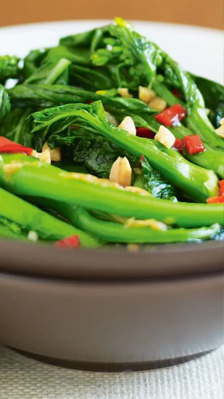 green vegetables cooking 2