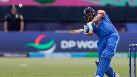 रोहित शर्मा सिक्स