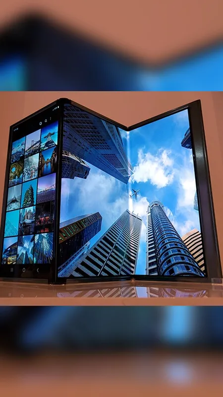 Huawei Triple-fold smartphone