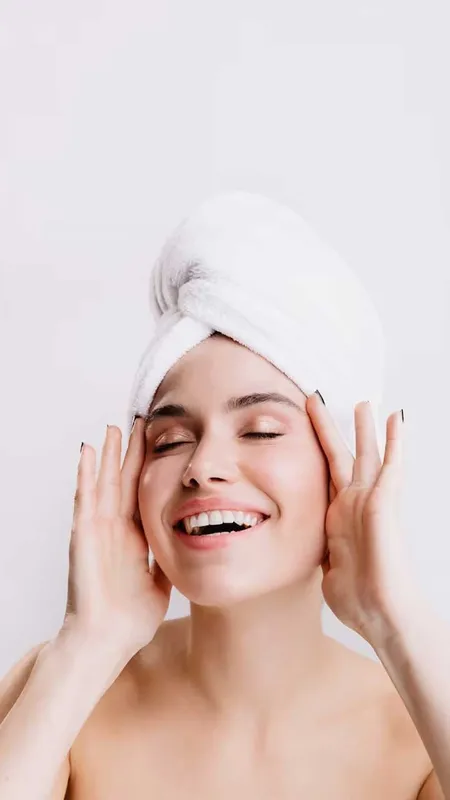 ग्लोइंग स्किन के लिए इस फल का करें सेवन!