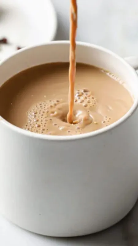 Side Effects Of Tea : सुबह खाली पेट चाय पीना कितना है खतरनाक!