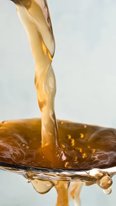 इन हर्बल तरीकों से चेहरे पर से हटाएं Pimple Scars