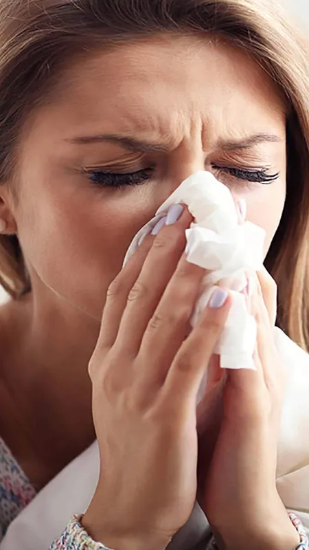 सर्दी-जुकाम से ही नहीं, इस कारण से भी हो सकता है कोरोना