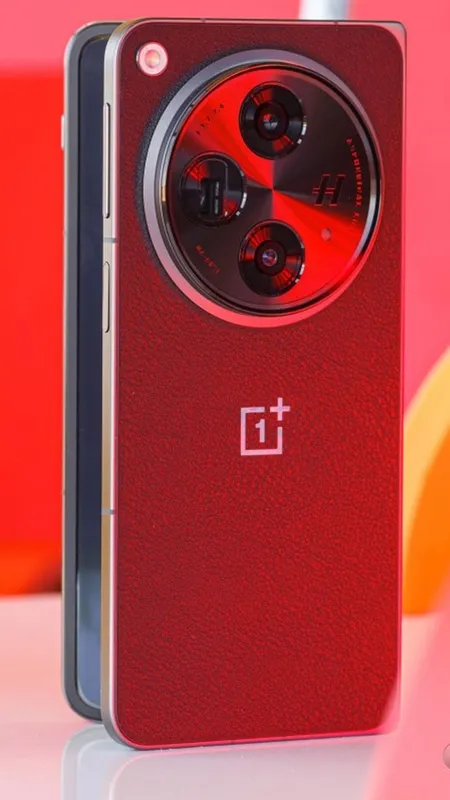 OnePlus Open 2 फोल्डेबल फोन स्नैपड्रैगन 8 जेन 4 SoC के साथ होगा लॉन्च