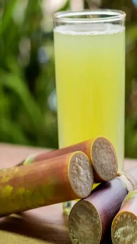 गर्मियों में गन्ने का रस पीने के गजब के फायदे!