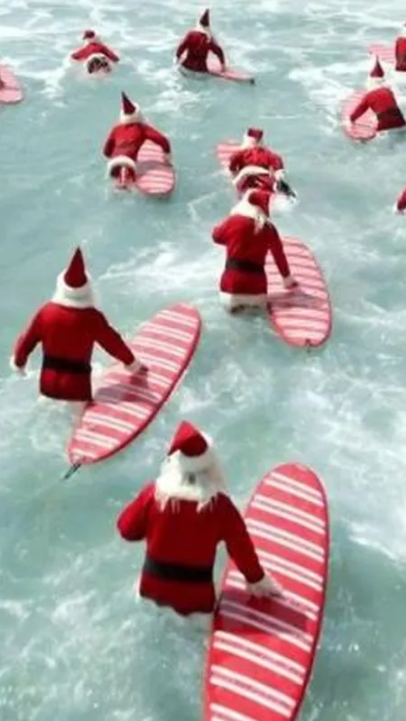 इन देशों में Unique तरीके से मनाया जाता Christmas, देखकर होगा आश्चर्य