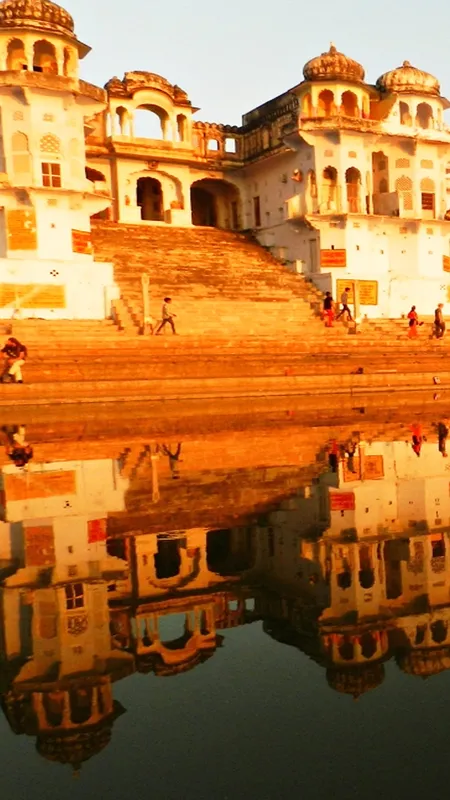 चमत्कार का सार हैं ये प्राचीन सरोवर, श्रद्धालुओं का लगता है हुजूम