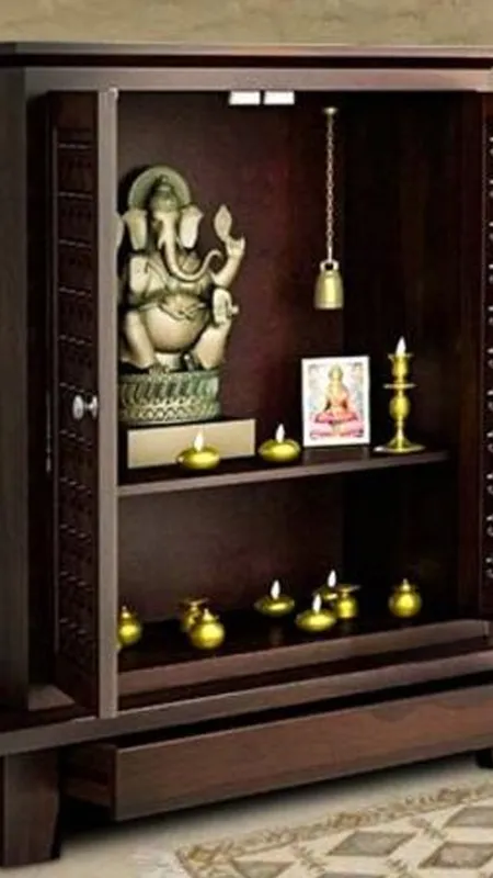 घर में है मंदिर तो इन बातों का ध्यान ज़रूर रखें, हो जाएंगें मालामाल