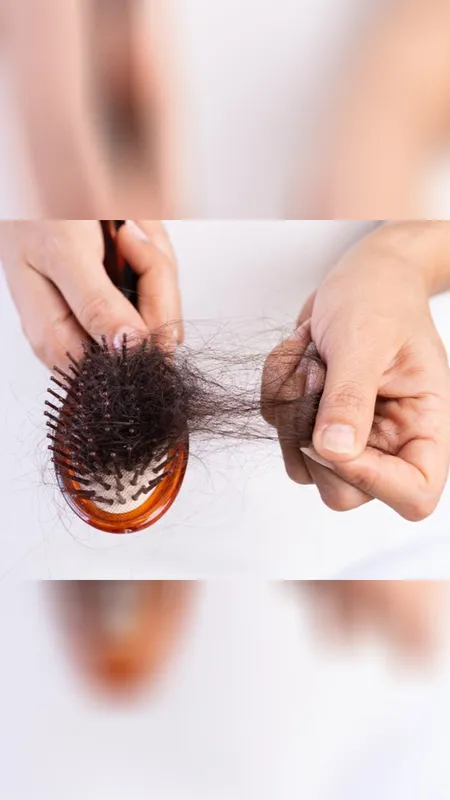 Hair Fall से हैं परेशान तो रोजाना खाएं ये 6 चीजें