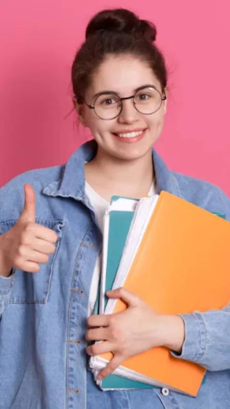 Career Tips: करियर में सफलता के लिए इन आदतों को होना जरूरी