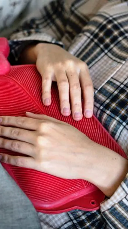 पीरियड के दर्द से राहत दिलाएंगे ये योगासन!