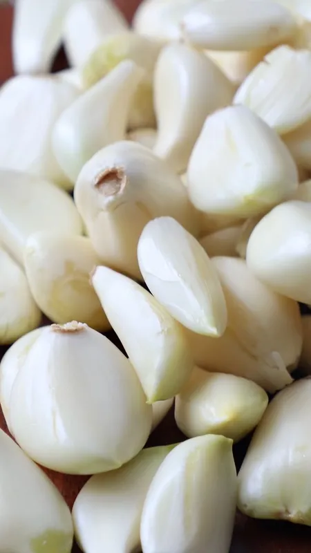 खाली पेट लहसुन खाने के अनगिनत फायदे!