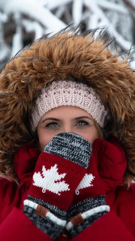 Winter में ये ग्लव्स लाएं हाथों में गर्मी, बढ़ाएं हाथों की खूबसूरती