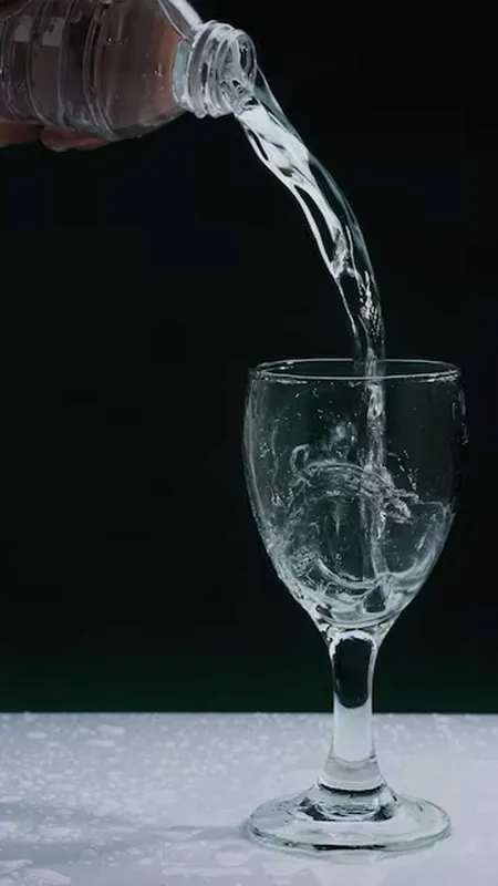 इन देशों में लोगो को मिलता है सबसे साफ पानी, जानें भारत का हाल