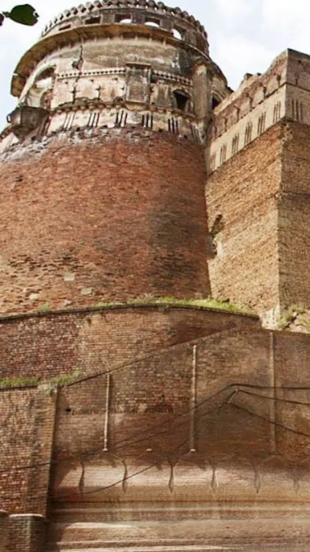 ये है भारत का सबसे पुराना किला