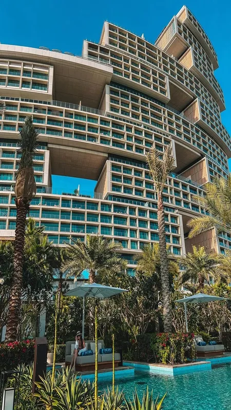 दुनिया का सबसे महंगा होटल, एक दिन के लिए बचना पड़ जाएगा अपना घर