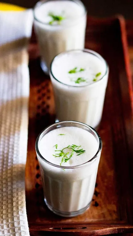 डिहाइड्रेशन से बचने के लिए पिएं ये ड्रिंक!