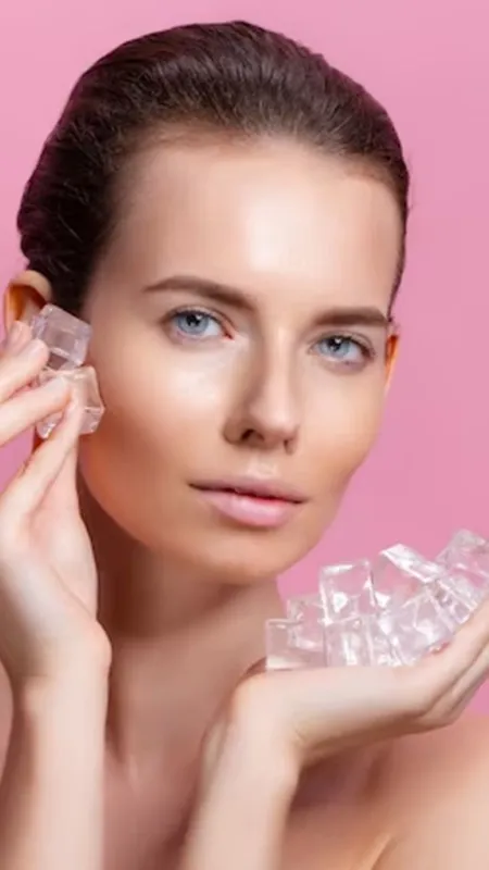गर्मी में ऐसे करें चेहरे की आइसिंग, मिलेंगे गजब फायदे