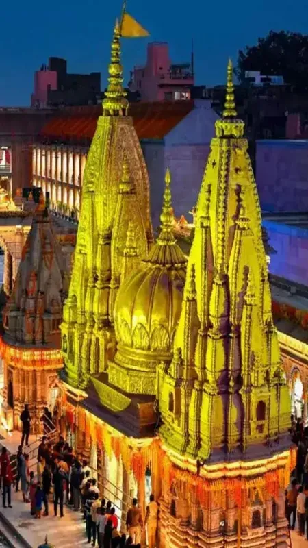 बनारस में इन 4 जगहों पर घूमना न भूलें!