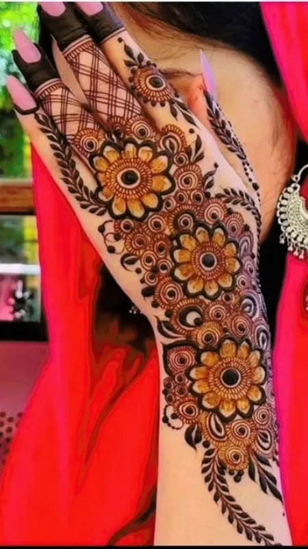 मेहंदी लगाते वक्त रखें इन बातों का ख्याल! आएगा गहरा रंग