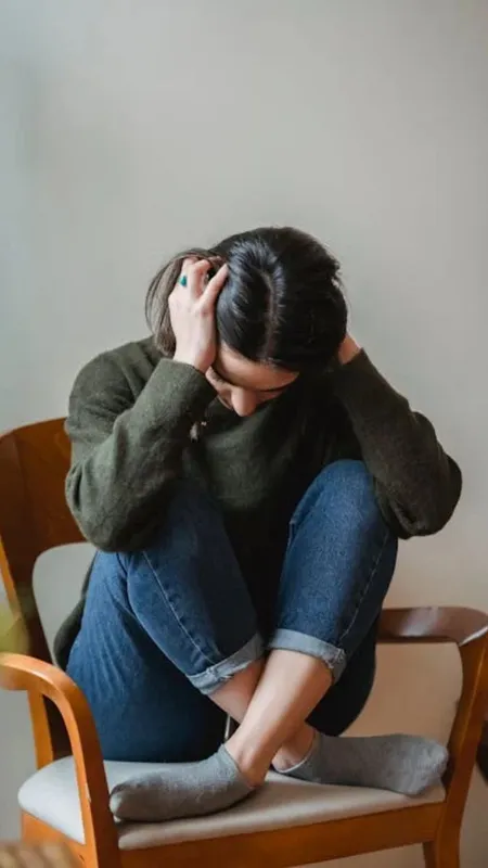 क्या होता है मूड स्विंग, जाने कैसे कर सकते हैं इसे ठीक