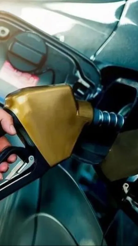 सबसे सस्ते पेट्रोल कीमतों वाले 8 देश