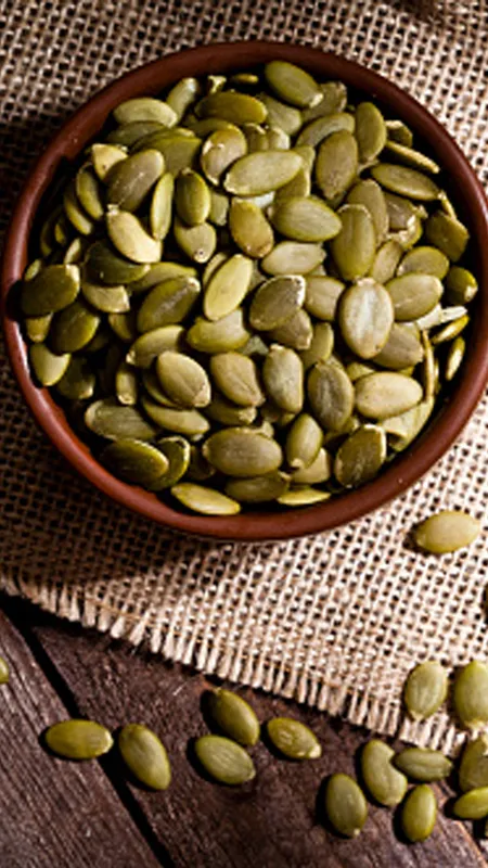 बड़े असरदार हैं कद्दू के बीज, इन बीमारियों को कर दे झट से ठीक