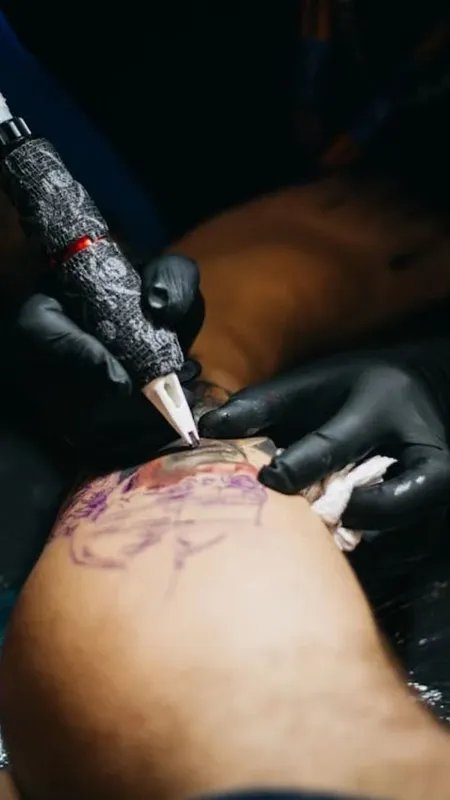 टैटू बनवाने से पहले किन बातों का ध्यान रखना चाहिए?