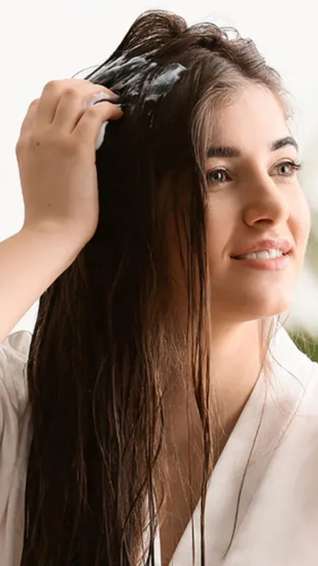 हेयर मास्क के फायदे सुनकर चौंक जाएंगे, ऐसे लगाने पर मिलेगा फायदा