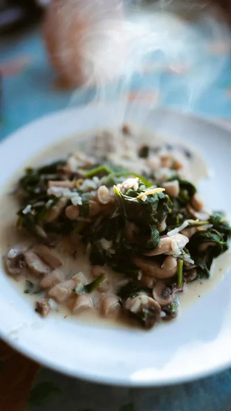 गरम खाना खाते जाएं ये सारे फायदे उठाते जाएं